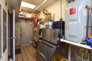More Photos Of 5079 James Madison Pky, King George Fast Food For Sale