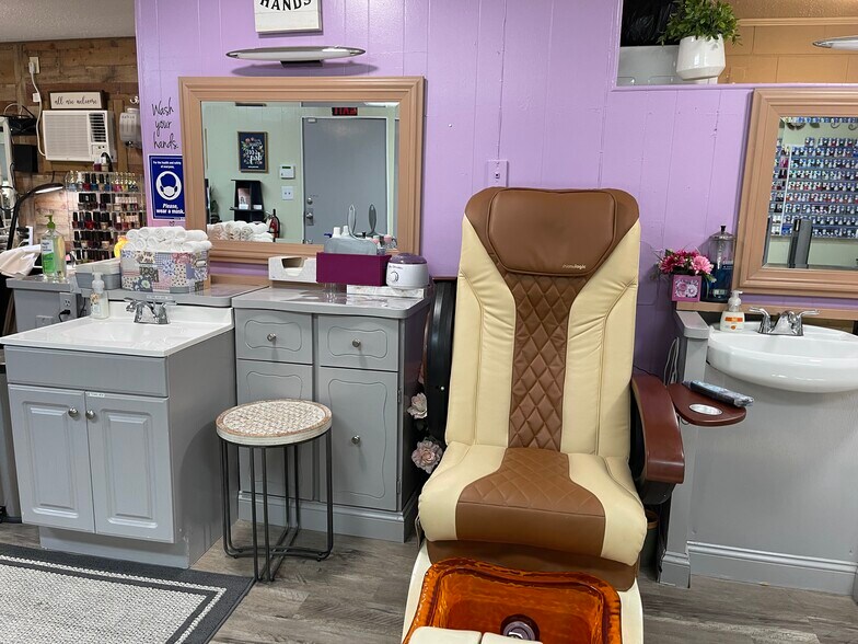 More Photos Of 811 Lakeview St, Kannapolis Freestanding For Sale