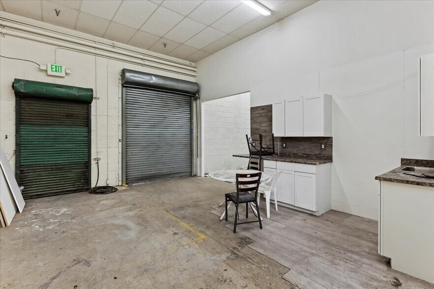 More Photos Of 3225 Washington Blvd, Ogden Storefront For Sale