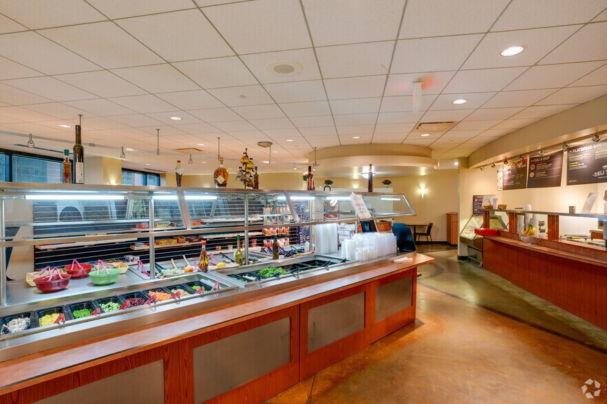 More Photos Of 3050 Highland Pky, Downers Grove Unknown For Lease