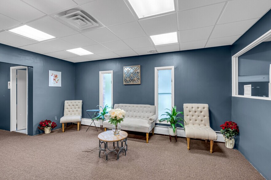 More Photos Of 242 Neptune Blvd, Neptune Storefront Retail Office For Sale