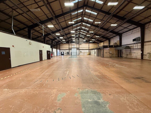 More Photos Of 841 Old Frankstown Rd, Pittsburgh Warehouse For Sale