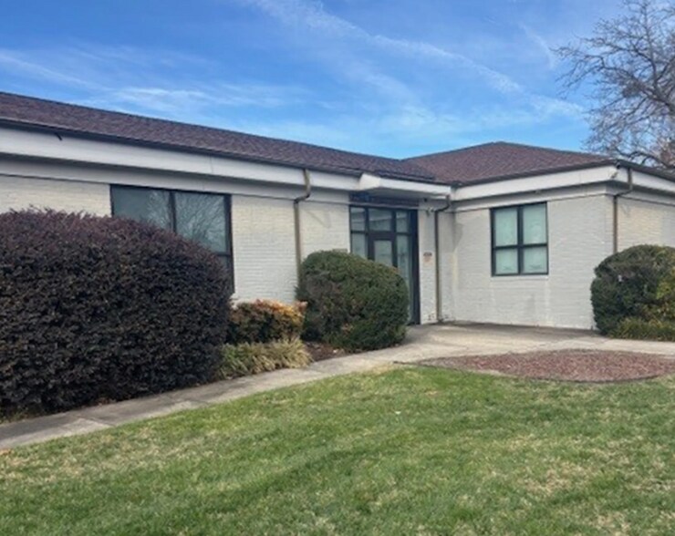 Primary Photo Of 422 Shirley Ave, Norfolk Schools For Lease
