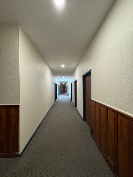 More Photos Of 76 Broadway, Denver Storefront Retail Office For Lease