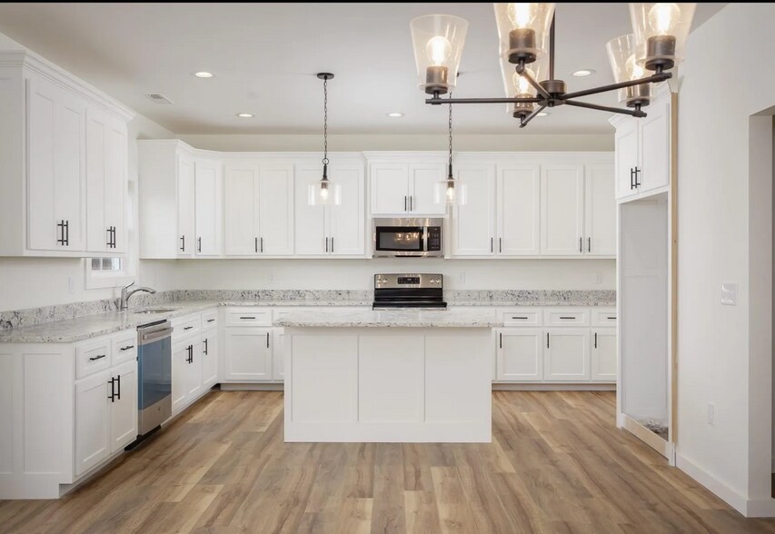 More Photos Of , Rogersville Multifamily For Sale