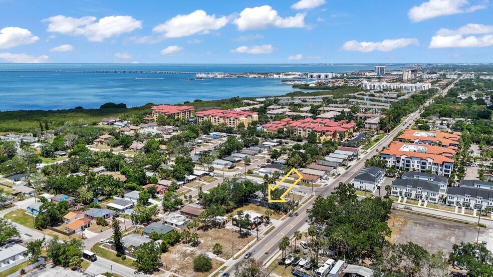 More Photos Of 6719 S West Shore Blvd, Tampa Office For Sale