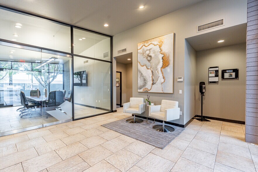 More Photos Of 1702 E McNair Dr, Tempe Office Residential For Lease