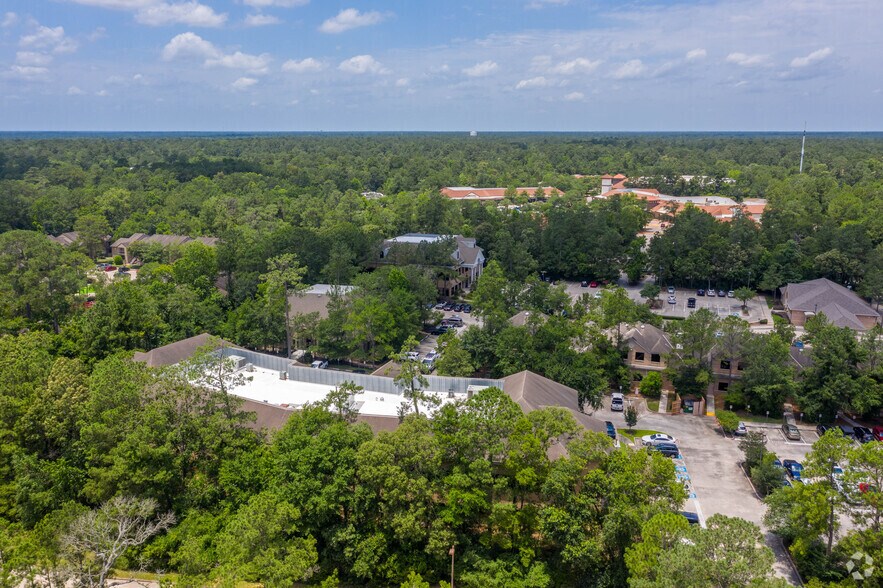 More Photos Of 4840 W Panther Creek Dr, The Woodlands Unknown For Lease