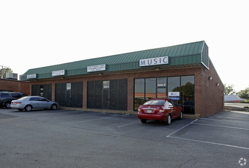 More Photos Of 5940 E Goodman Rd, Olive Branch Unknown For Lease