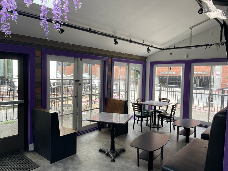 More Photos Of 1417-1423 E Cary St, Richmond Apartments For Lease