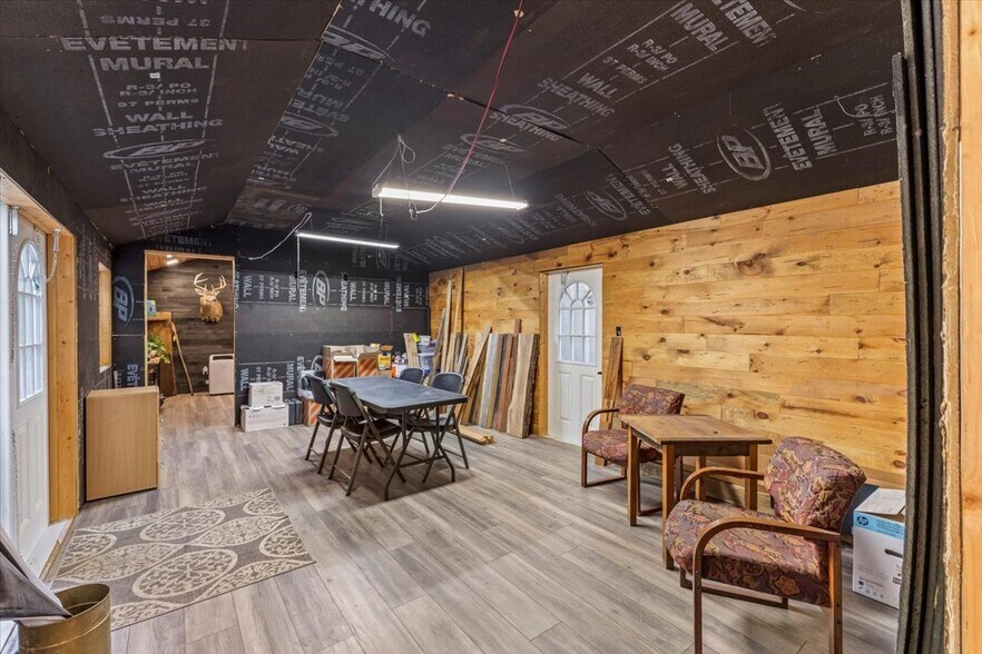 More Photos Of 11085 Baileyton Rd, Greeneville Manufacturing For Lease