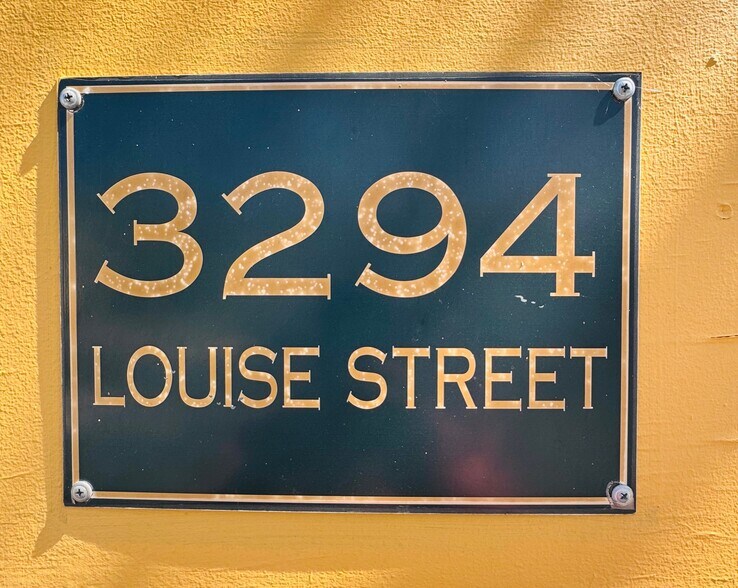 More Photos Of 3294 Louise St, Emeryville Warehouse For Sale