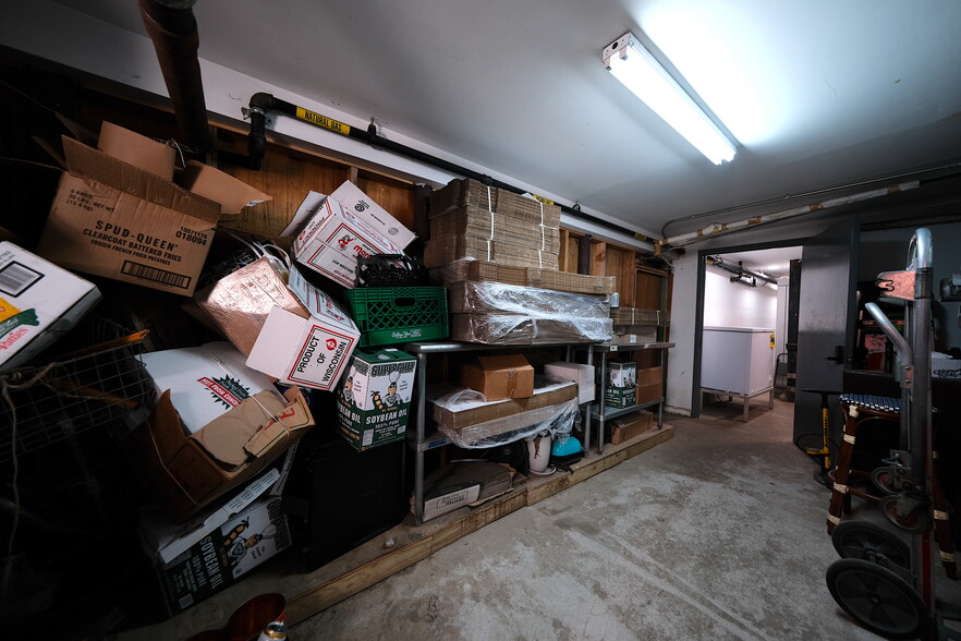 More Photos Of 536 E 14th St, New York Apartments For Lease