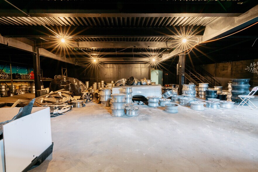 More Photos Of 94-129 Leokane St, Waipahu Warehouse For Sale