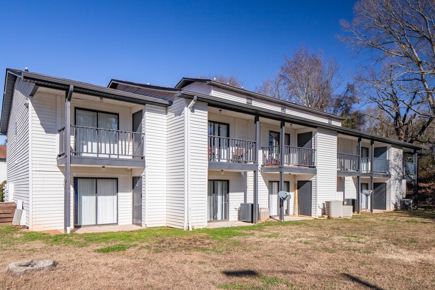 More Photos Of 3656 Browns Bridge Rd, Gainesville Apartments For Sale