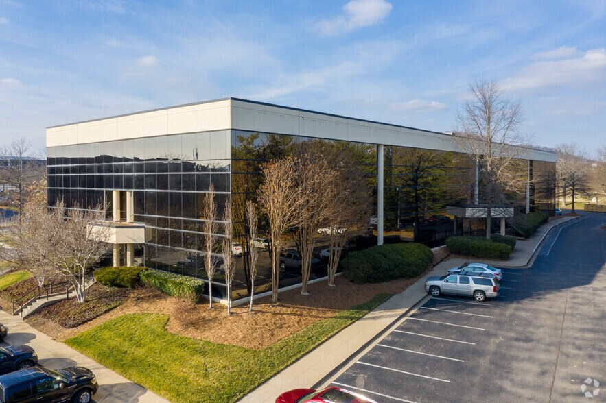More Photos Of 214 Centerview Dr, Brentwood Office For Lease