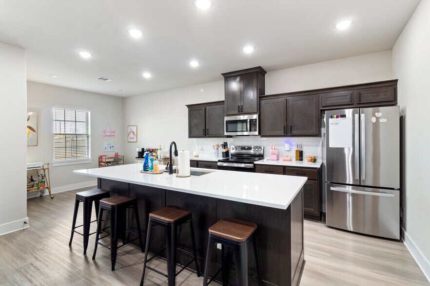 More Photos Of 4038 Gunner Trl, College Station Multifamily For Sale