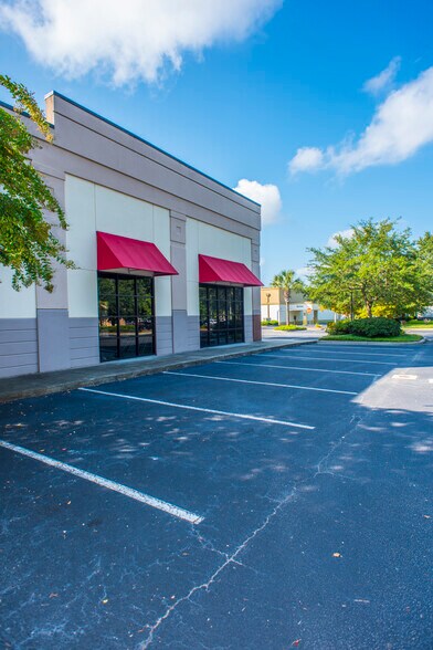 More Photos Of 1954 Ashley River Rd, Charleston Unknown For Lease