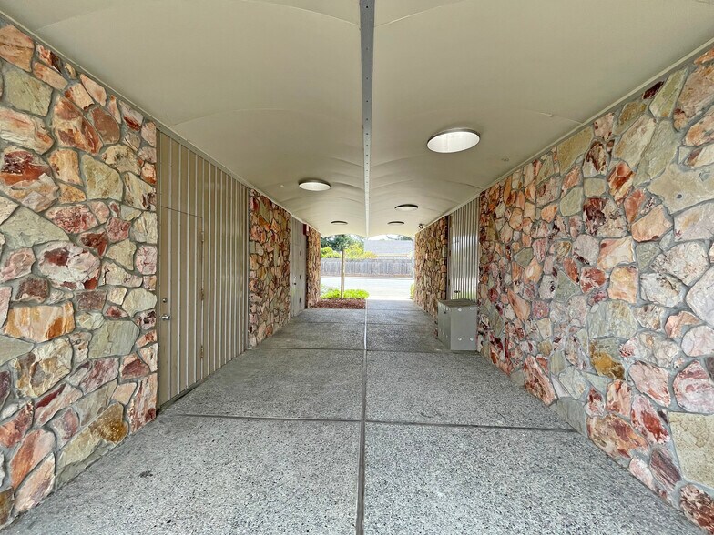 More Photos Of 1515 Montgomery Dr, Santa Rosa Medical For Sale