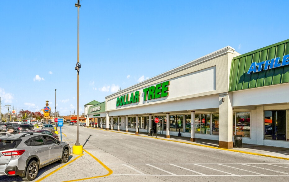 More Photos Of 8707-8767 Ridgeland Ave, Oak Lawn Unknown For Lease