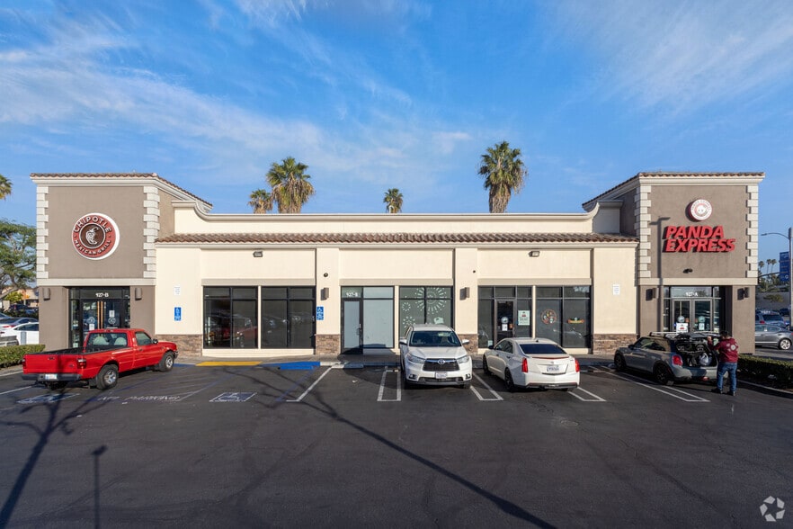 More Photos Of 925-941 S Euclid St, Anaheim Unknown For Lease