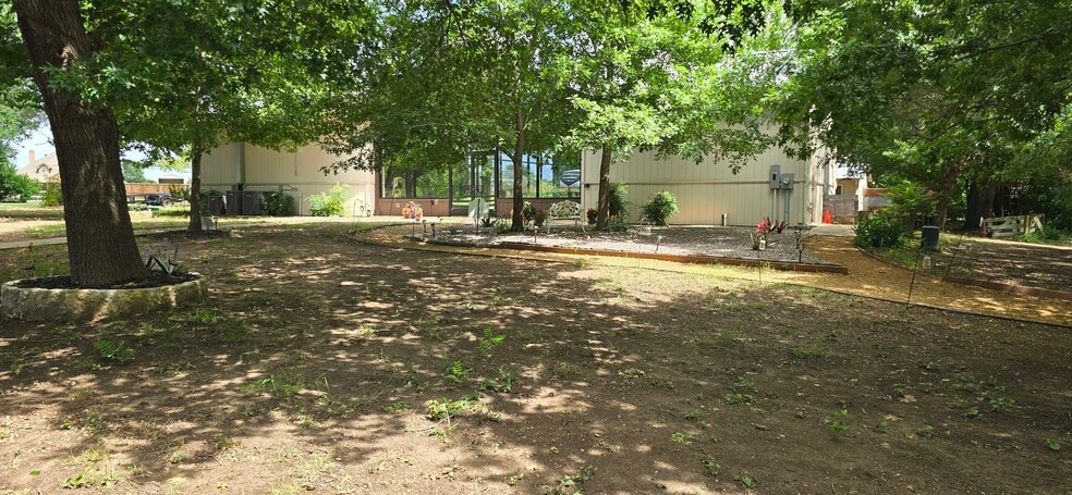 More Photos Of 18351 Creekview Rd, Sanger Specialty For Sale
