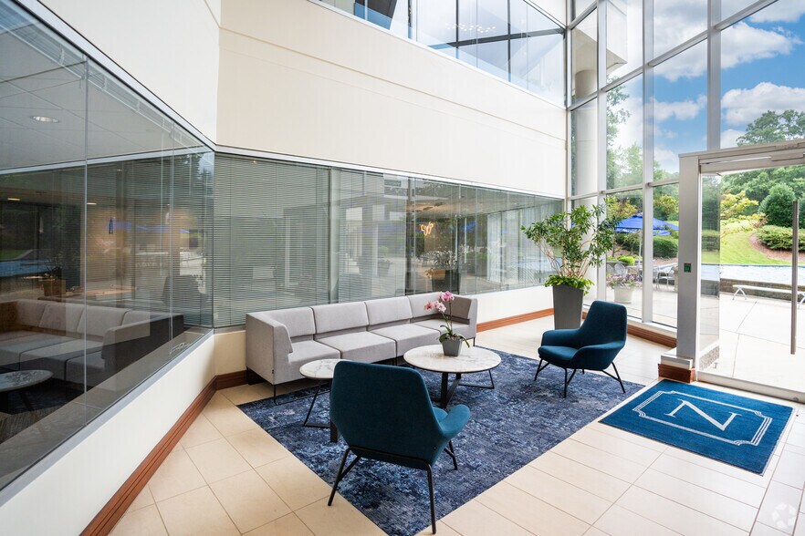 More Photos Of 6601 Six Forks Rd, Raleigh Office For Lease