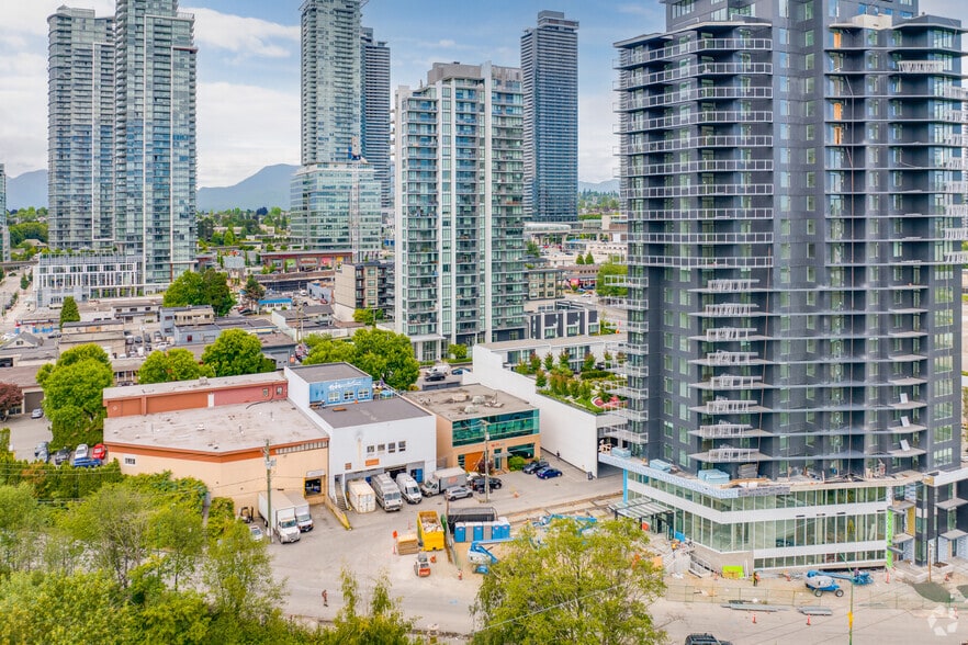 More Photos Of 4450-4452 Juneau St, Burnaby Light Manufacturing For Lease