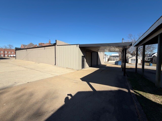 More Photos Of 770 Lemay Ferry Rd, Saint Louis Manufacturing For Sale