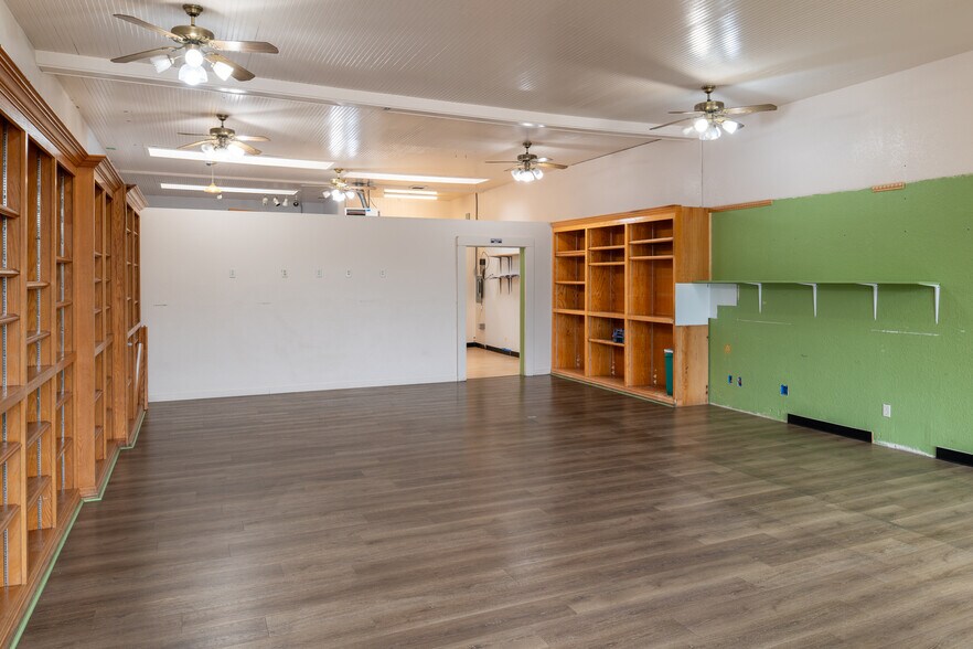 More Photos Of 235 Main Street s, Point Arena Storefront For Sale