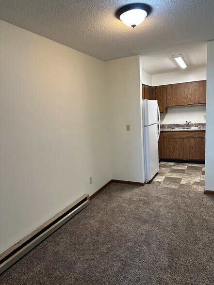 More Photos Of 302 E Pine St, Philip Apartments For Sale