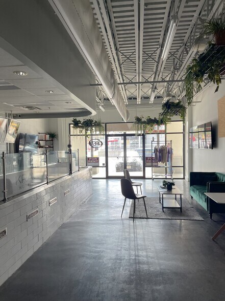 More Photos Of 3617 Perkins Rd, Baton Rouge General Retail For Sale