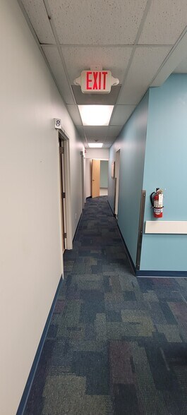 More Photos Of 11709 Lorain Ave, Cleveland Medical For Lease