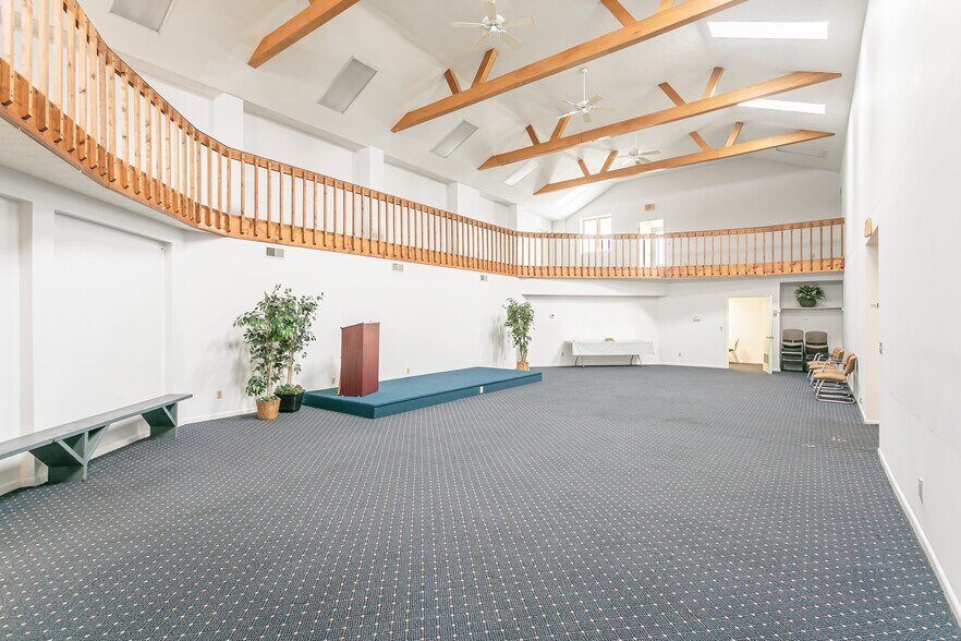 More Photos Of 2926 Main St, Caledonia Self Storage For Lease