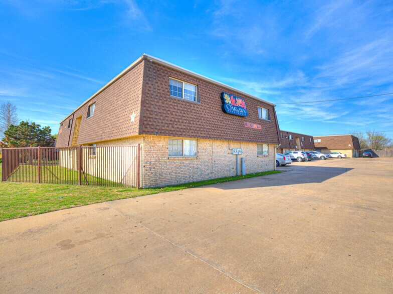 More Photos Of 6401 NW Oak Ave, Lawton Apartments For Sale