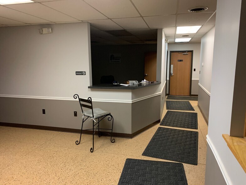 More Photos Of 5540 E Highland Rd, Howell Warehouse For Lease