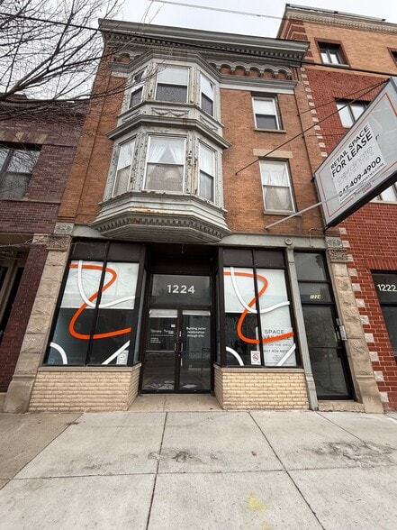 More Photos Of 1224 W Belmont Ave, Chicago Storefront Retail Residential For Lease