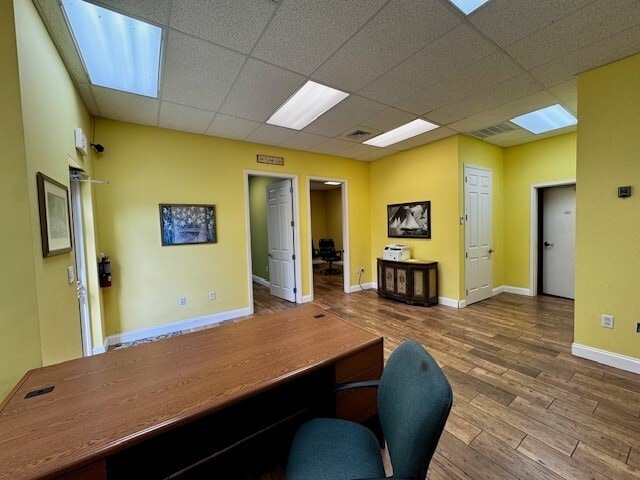 More Photos Of 2047-2071 Global Ct, Sarasota Warehouse For Lease