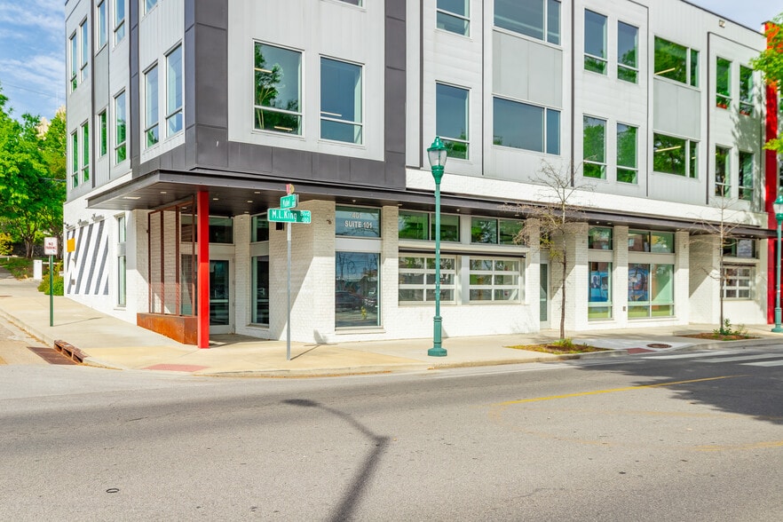 More Photos Of 401 E Martin Luther King Blvd, Chattanooga Restaurant For Lease