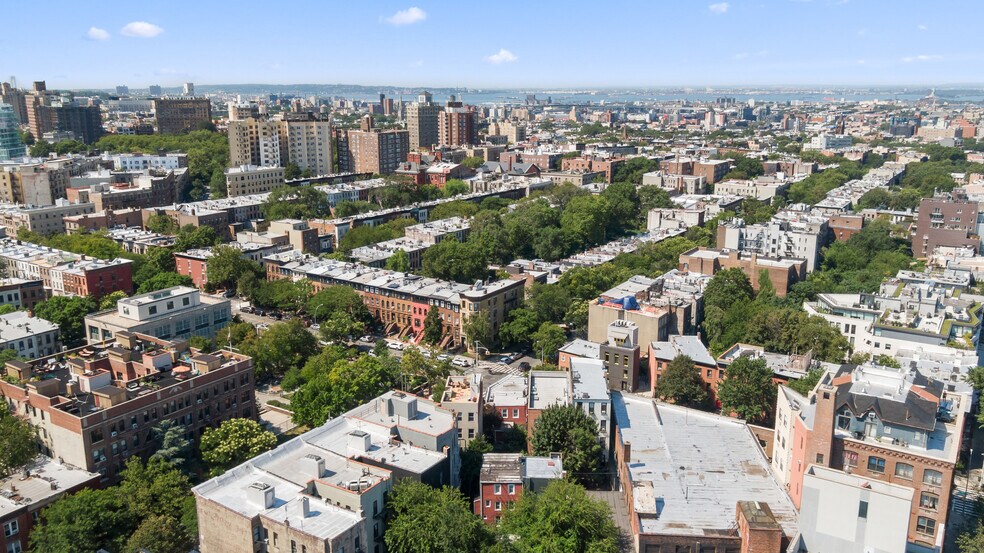 More Photos Of 319 Prospect Pl, Brooklyn Storefront Retail Residential For Sale
