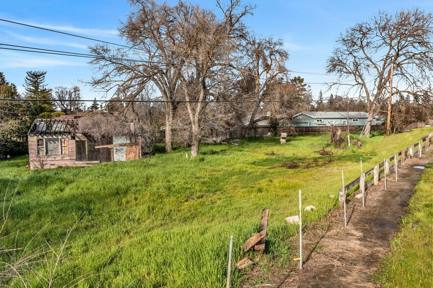 More Photos Of 2641-2643 Larkey Ln, Walnut Creek Land For Sale