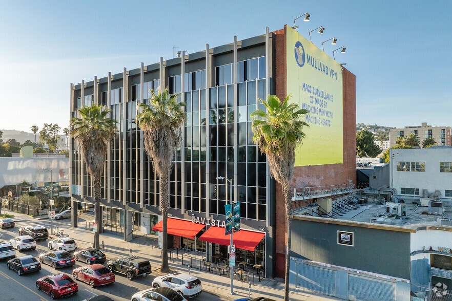 More Photos Of 6725 W Sunset Blvd, Los Angeles Office For Lease