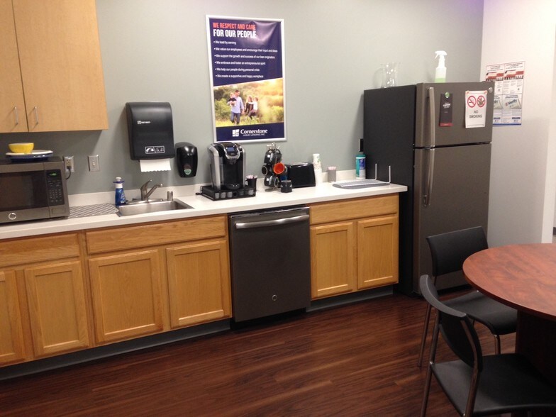 More Photos Of 3150 C St, Anchorage Office For Lease