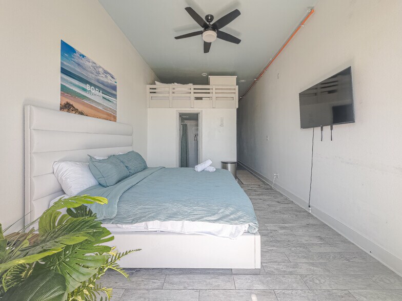 More Photos Of 947 Barkley St, Gilchrist Multifamily For Sale