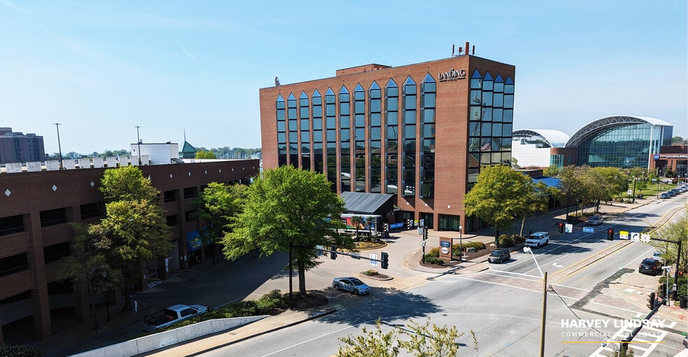 Primary Photo Of 720-774 Settlers Landing Rd, Hampton Parking Garage For Lease