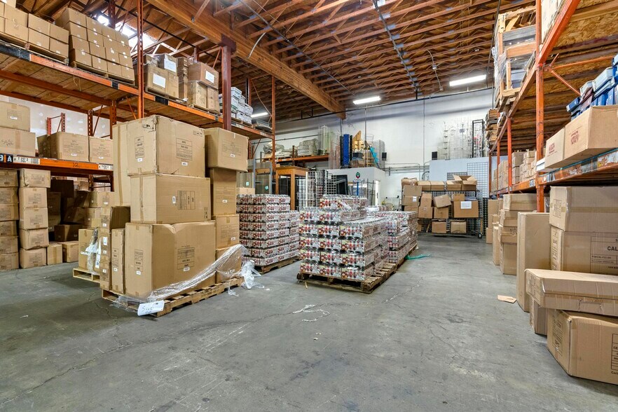 More Photos Of 110 Spring Hill Dr, Grass Valley Manufacturing For Lease
