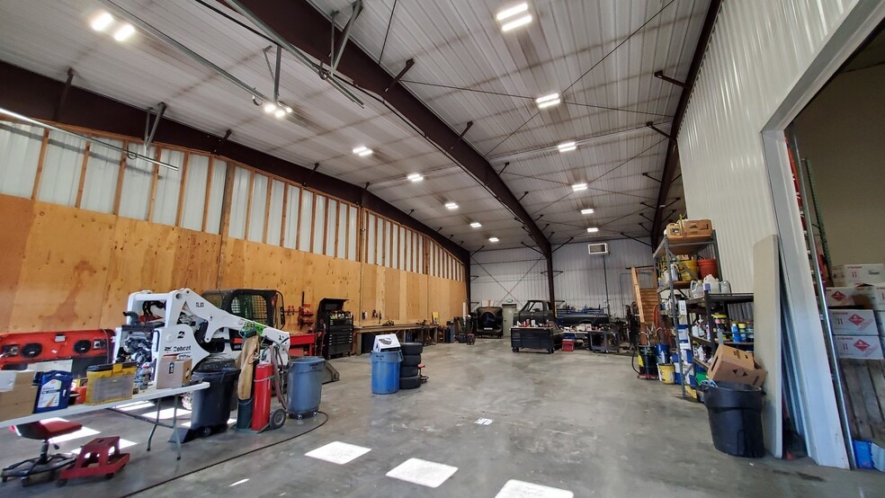 More Photos Of 15223 N Government Way, Hayden Warehouse For Sale