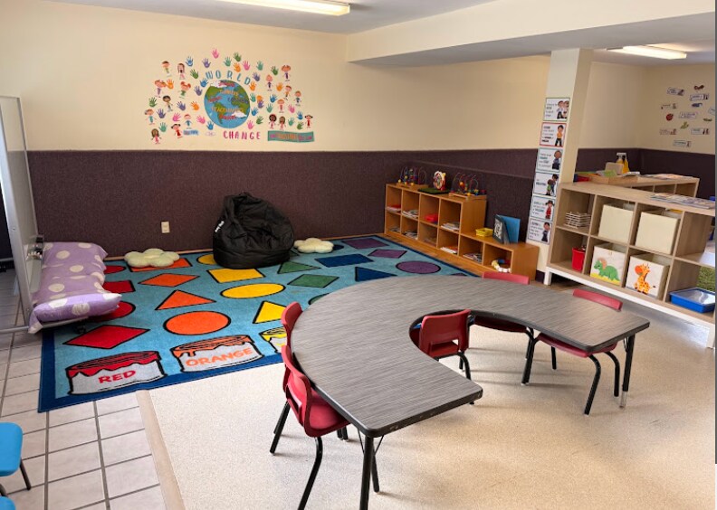 More Photos Of 11 Karl Ave, Belleville Daycare Center For Lease
