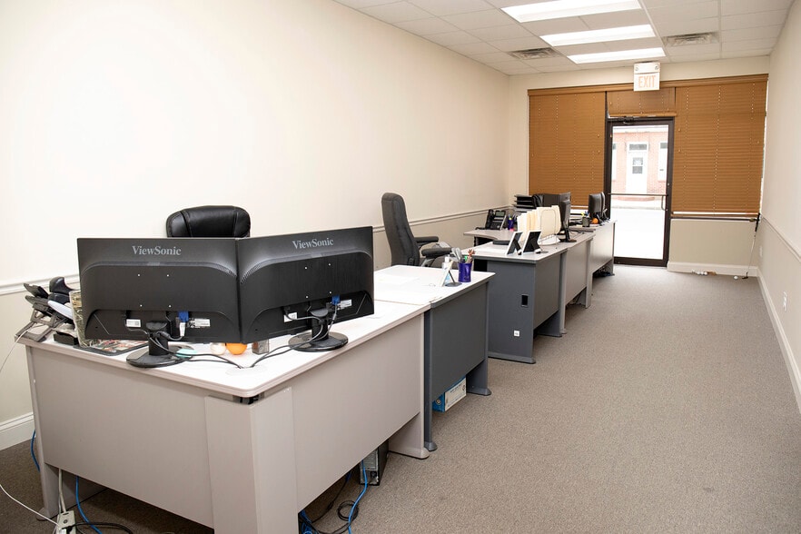 More Photos Of 204 S Main St, Federalsburg Storefront Retail Office For Sale