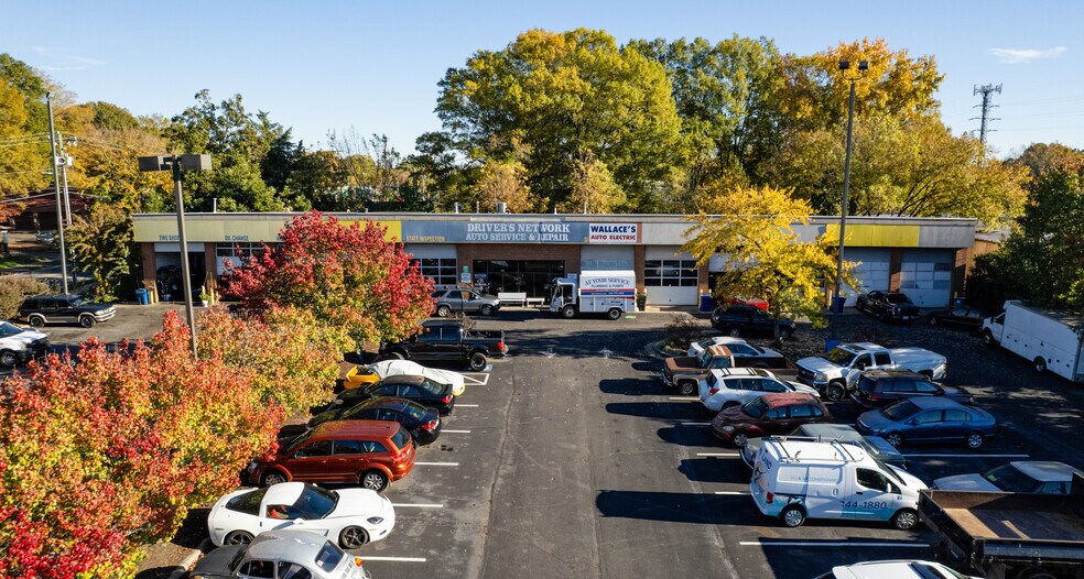 More Photos Of 2813 Hillsborough Rd, Durham Auto Repair For Lease